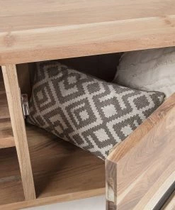 La Forma Irvin Entertainment Unit