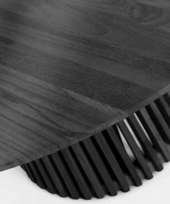 La Forma Irune Dining Table