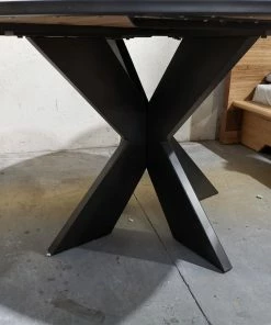 SLH Dining Tables Kleo Round Dining Table